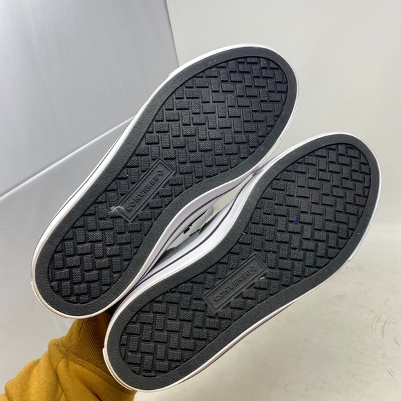 Converse Unisex Sport Casual OX Sneaker, A10548F, Size 9.5 Men/ 11 Womens US - Picture 9 of 9